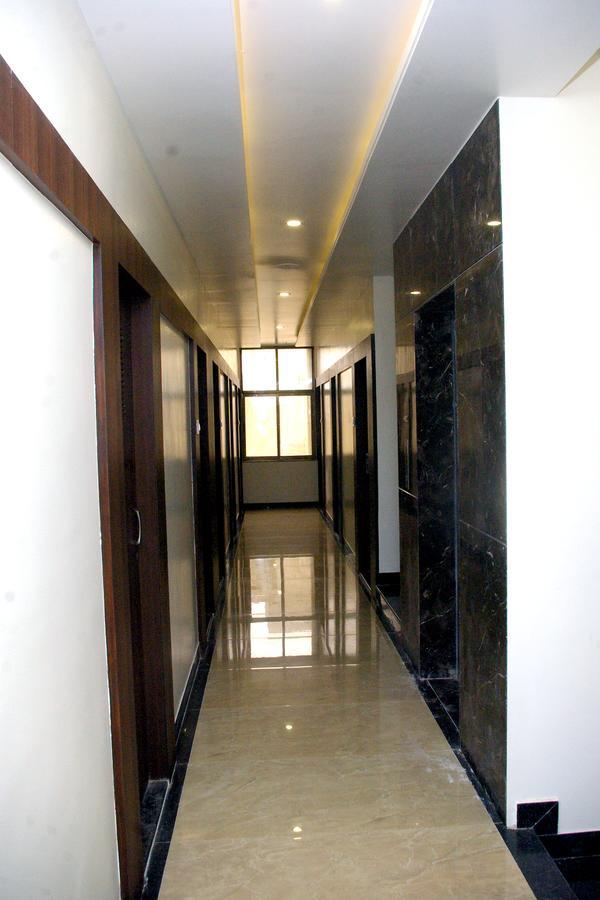 אחמדנגר Hotel Gulmohar Pride מראה חיצוני תמונה